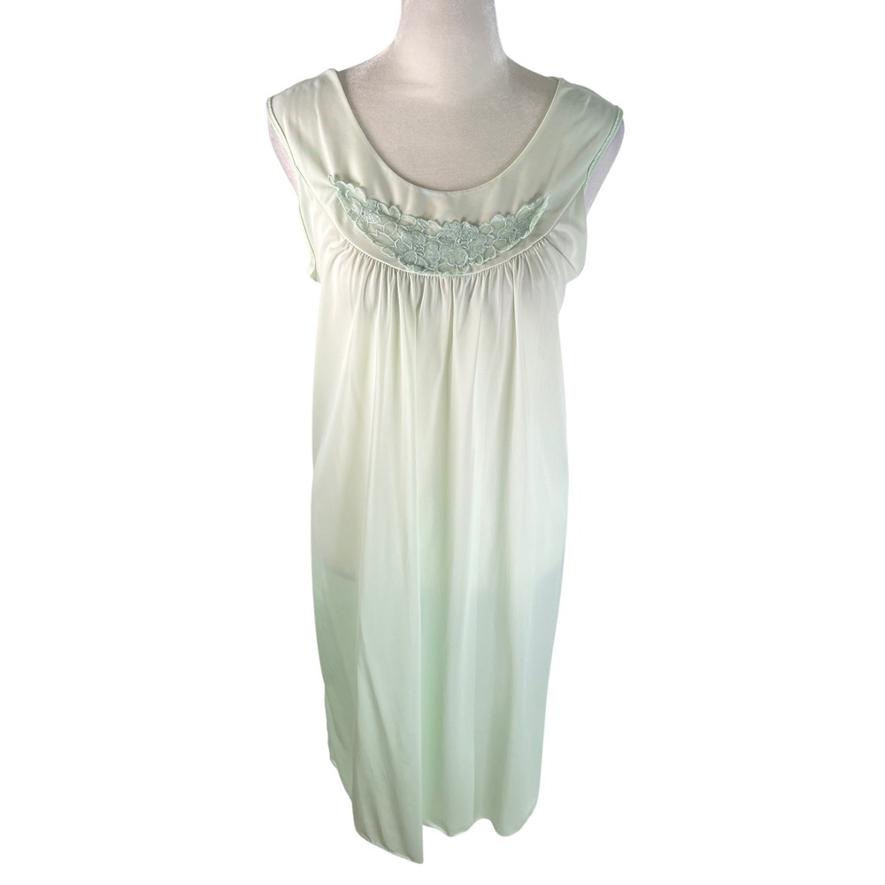 Vintage Mint Green Sleeveless Nightgown Floral Lace Embroidery Size Medium
